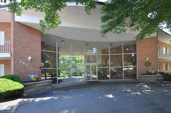 201 Hoffman Avenue #19, Cranston, RI 02920