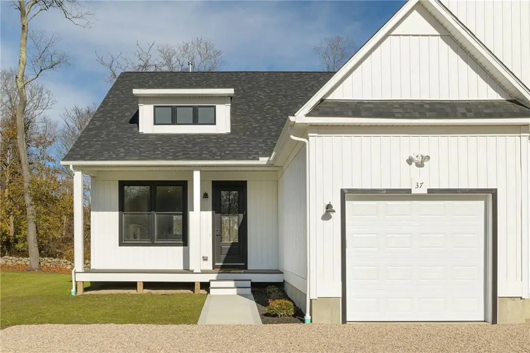 37 Whittier Drive, South Kingstown, RI 02879 - Image #1