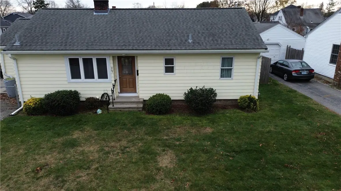 25 Winslow Street, Riverside, RI 02915 - Image #1