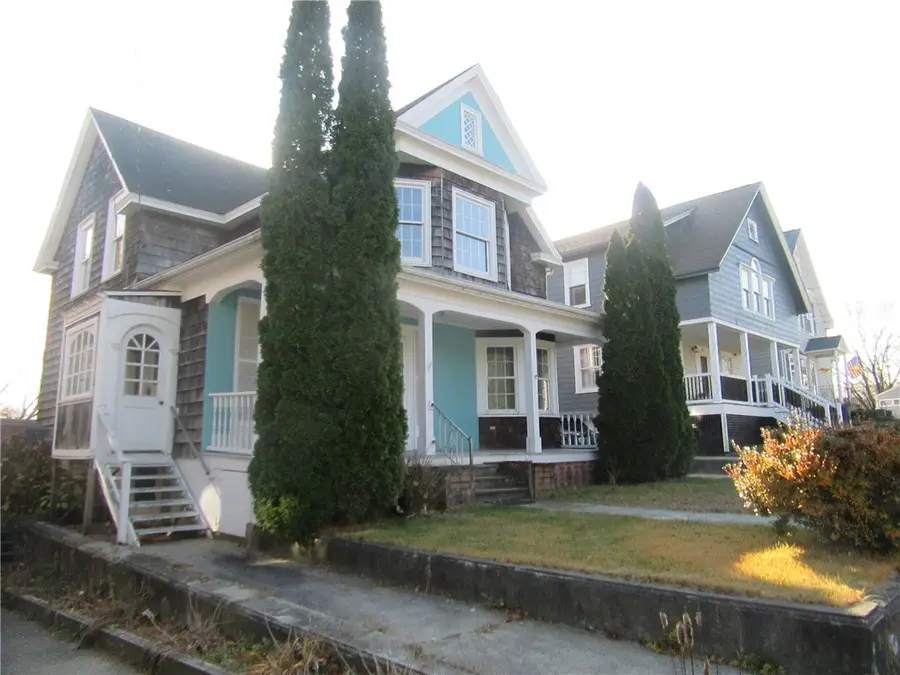 589 Gaskill Street, Woonsocket, RI 02895 - Image #2