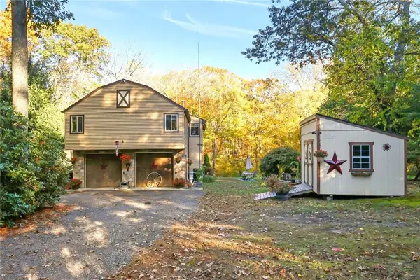 550 Twin Brook Lane, Coventry, RI 02816