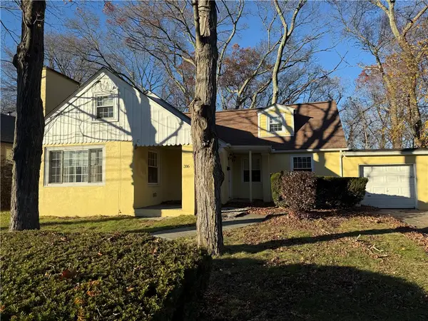 316 Alysworth Avenue, Woonsocket, RI 02895