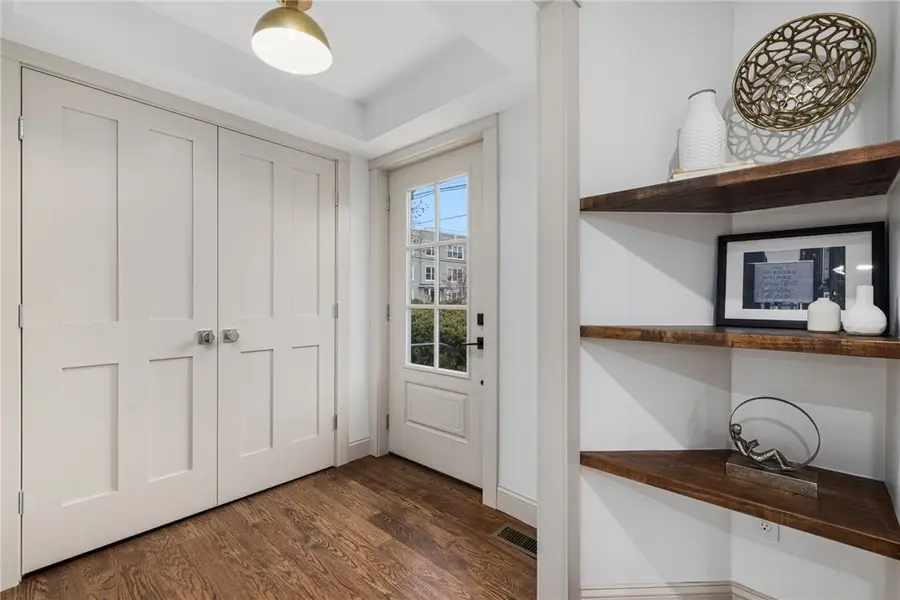 103 Evergreen Street, Providence, RI 02906 - Image #3