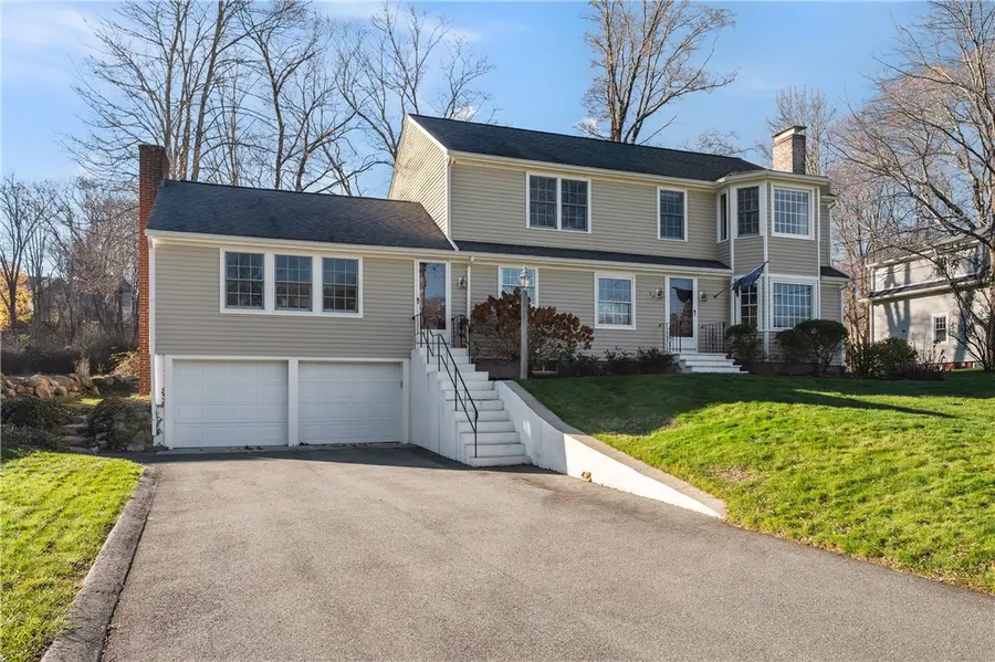 94 Abbott Run Valley Road, Cumberland, RI 02864 - Image #2