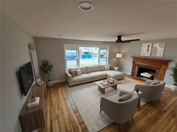 73 Tucker St Street, Lincoln, RI 02865