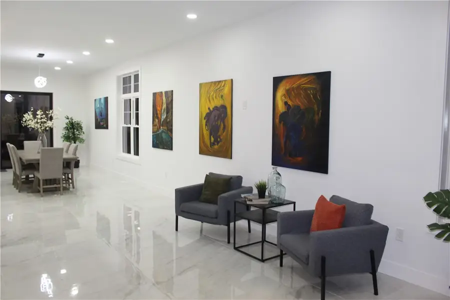 888 Central Ave Avenue, Pawtucket, RI 02861 - Image #2