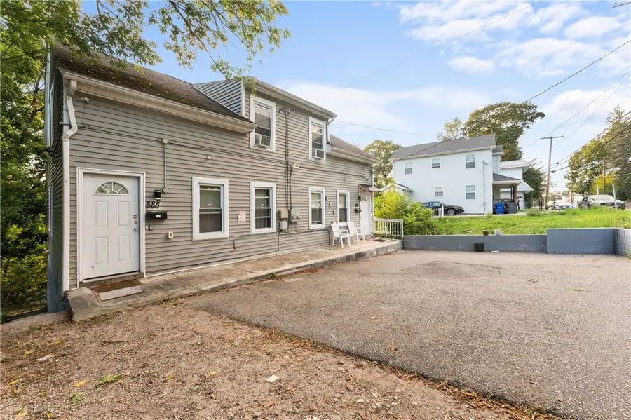 588 Manton Avenue, Providence, RI 02909 - Image #3