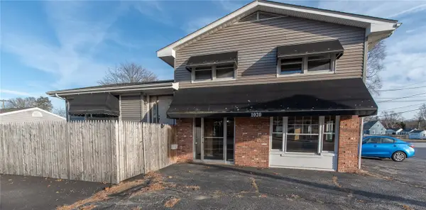 1020 Warwick Avenue, Warwick, RI 02888