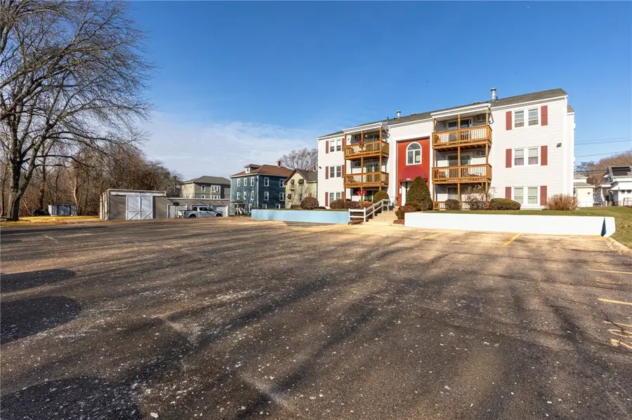 555 Diamond Hill Road #204, Woonsocket, RI 02895 - Image #2