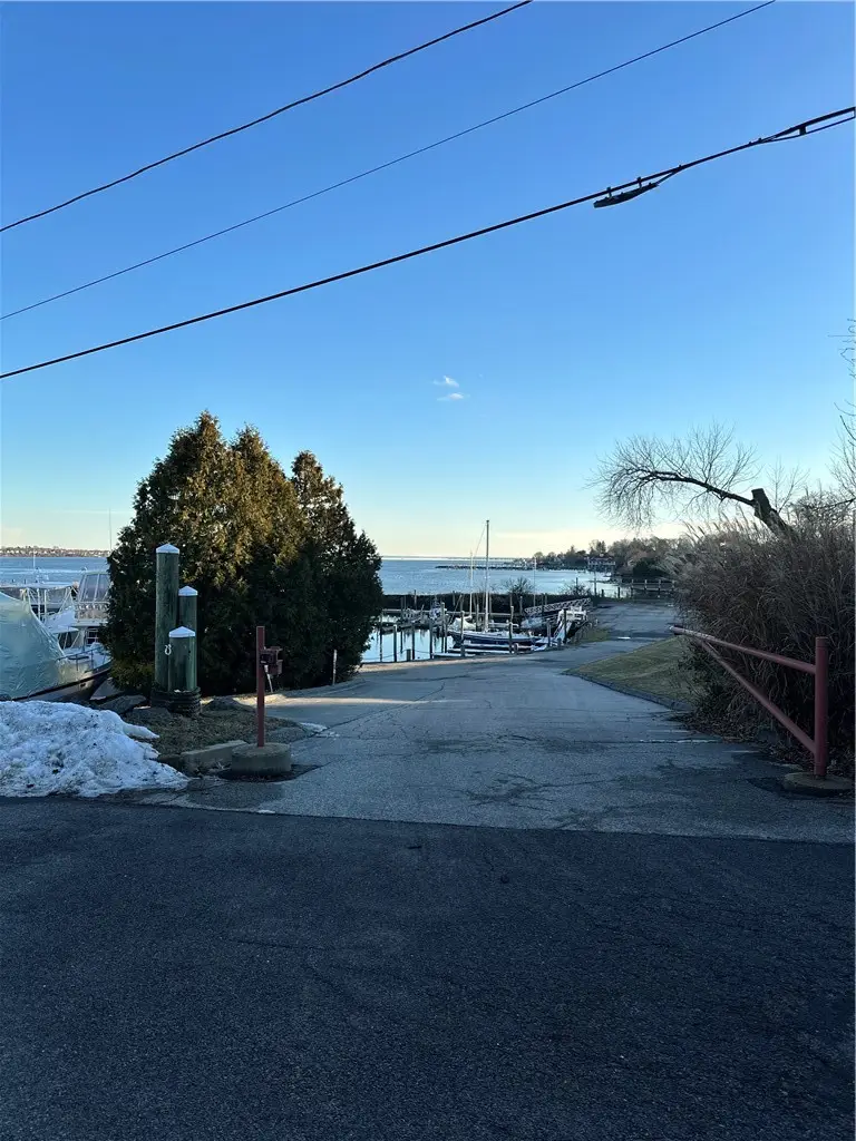 61 Armington Street, Cranston, RI 02905 - Image #3