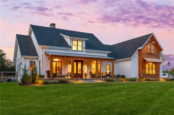 12 Taylor Road, Portsmouth, RI 02871