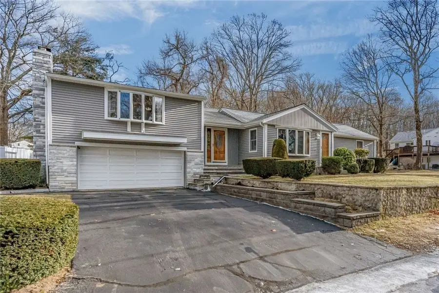 2 Varin Drive, Smithfield, RI 02917 - Image #3
