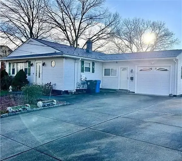 16 Kent Street, Cumberland, RI 02864