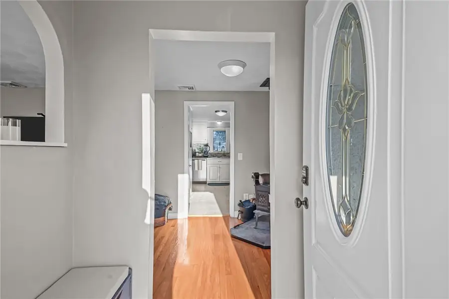 55 Columbia Avenue, Coventry, RI 02816 - Image #3