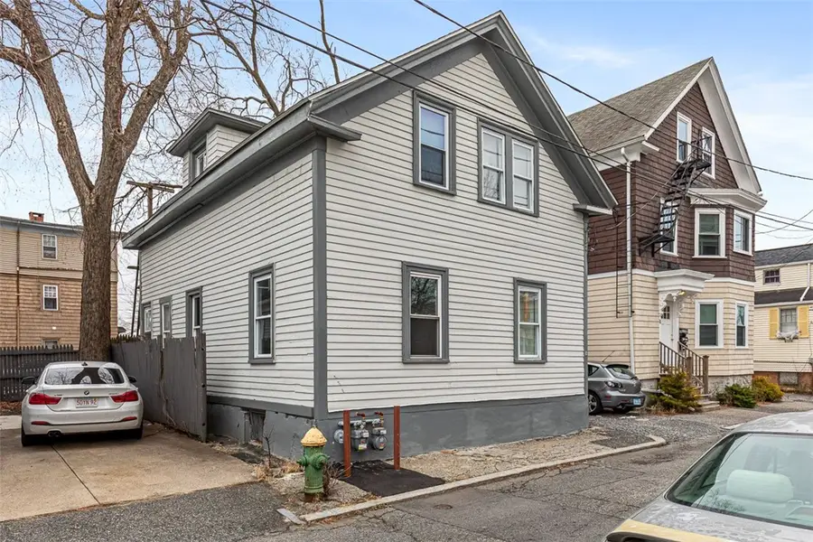 13 Washburn Street, Providence, RI 02908 - Image #3