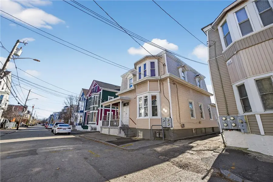 206 Hanover Street, Providence, RI 02907 - Image #3