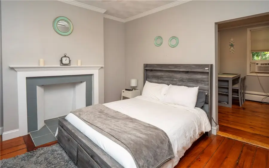 69 Spring Street, Newport, RI 02840 - Image #3