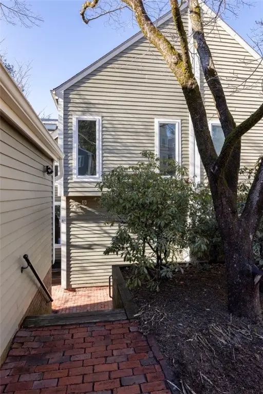 37 Pratt Street, Providence, RI 02906 - Image #3