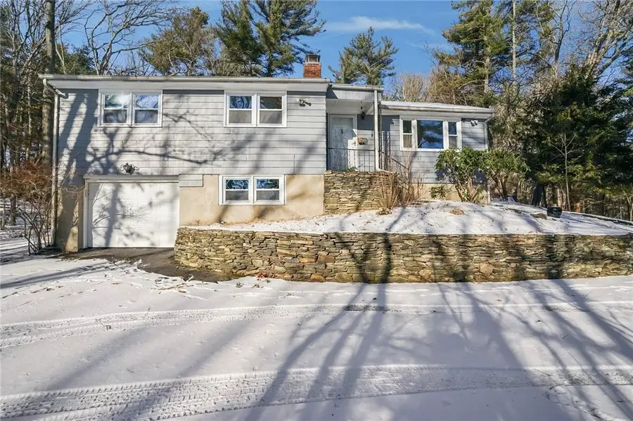 370 Maple Valley Road, Coventry, RI 02816 - Image #2