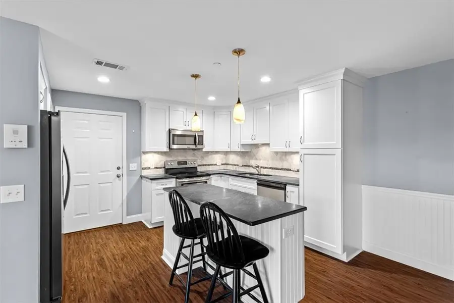 60 Saw Mill Drive #307, North Kingstown, RI 02852 - Image #2