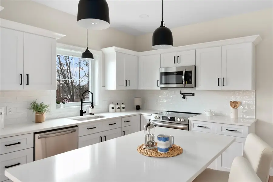 44 Oldham Street, Warwick, RI 02886 - Image #3