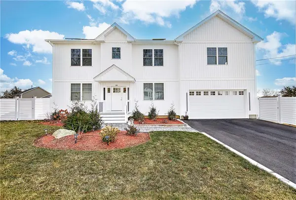 100 Priscilla Drive, Cranston, RI 02921