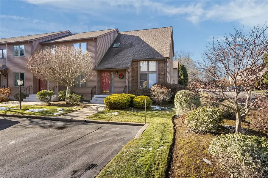 244 Mayfield Avenue #F, Cranston, RI 02920 - Image #3