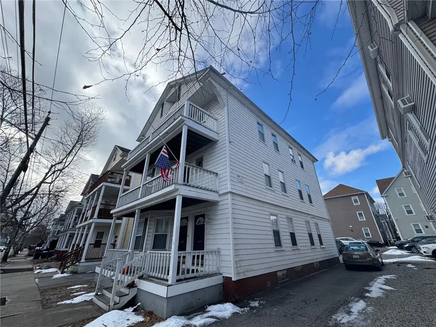 162 Oakland Avenue, Providence, RI 02908 - Image #2