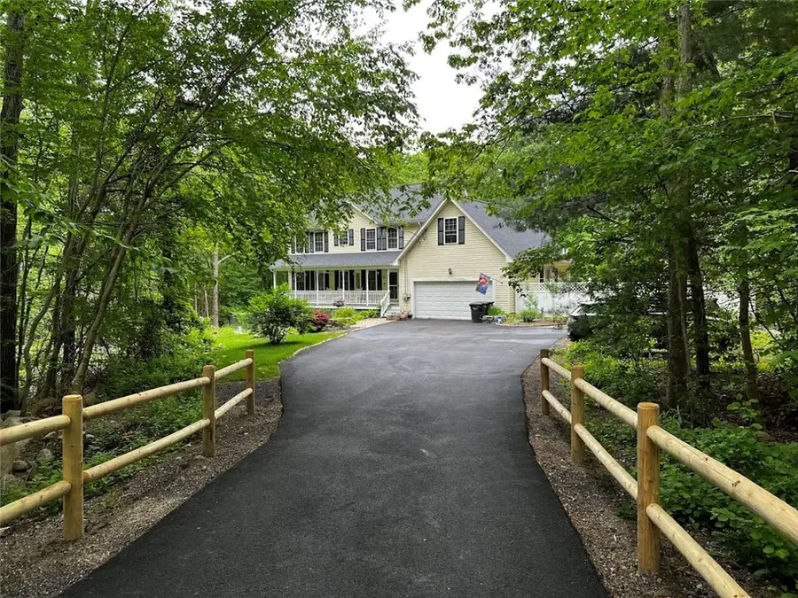 115 Regina Drive, West Greenwich, RI 02817 - Image #2