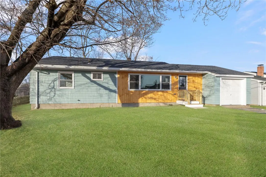 26 Ledge Drive, West Warwick, RI 02893 - Image #1