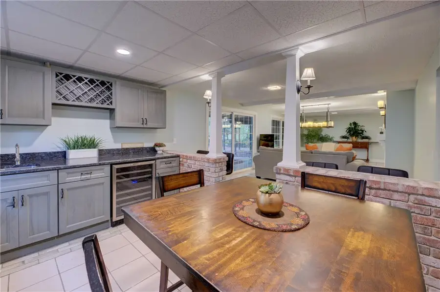 181 Heritage Drive, Warwick, RI 02818 - Image #3