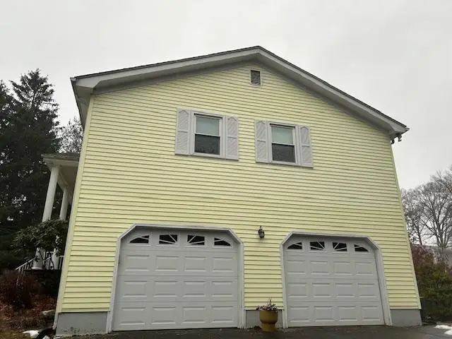 31 Karen Ann Drive, Smithfield, RI 02917 - Image #3