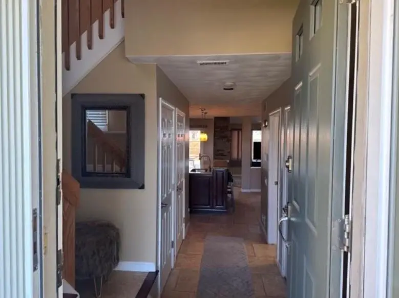 88 Nipmuc Trail #C, North Providence, RI 02904 - Image #2