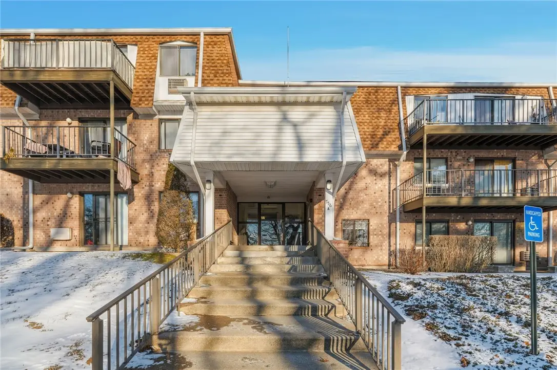 752 Quaker Lane #A311, Warwick, RI 02818 - Image #1