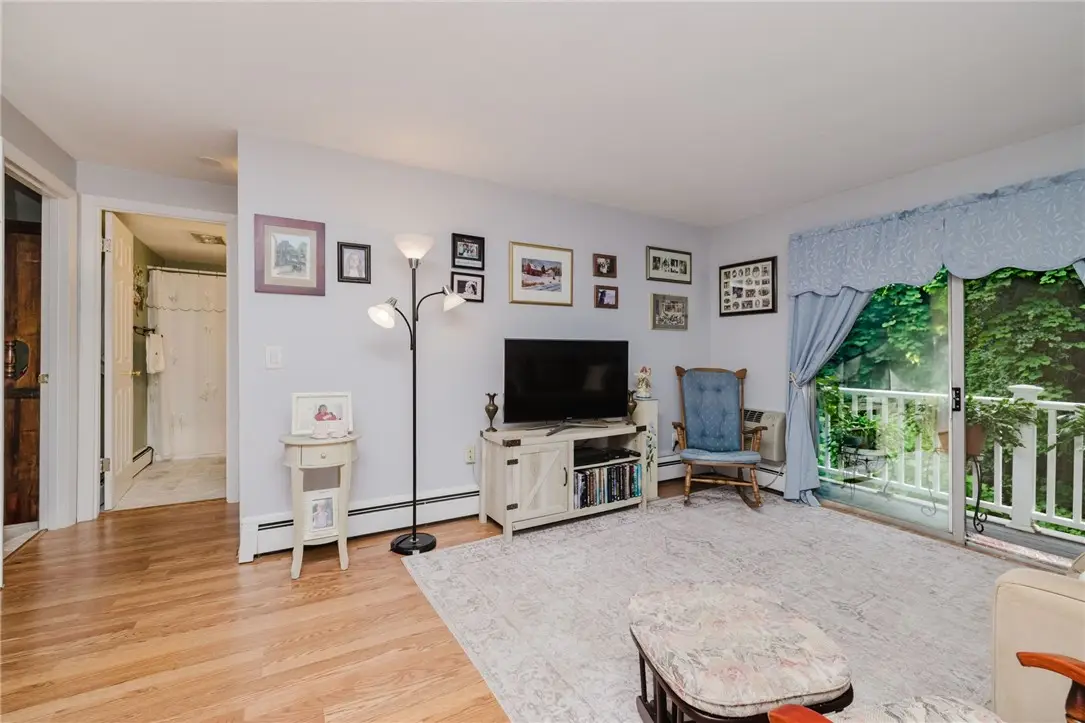 494 Putnam Pike #B5, Smithfield, RI 02828 - Image #1