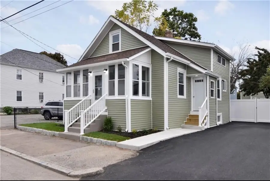 40 Linton St, Pawtucket, RI 02861 - Image #2