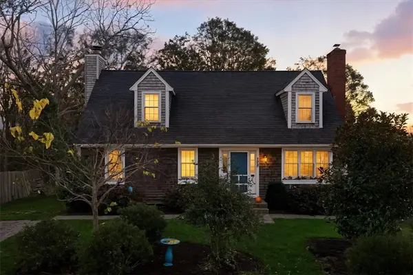 128 Maple Avenue, Little Compton, RI 02837