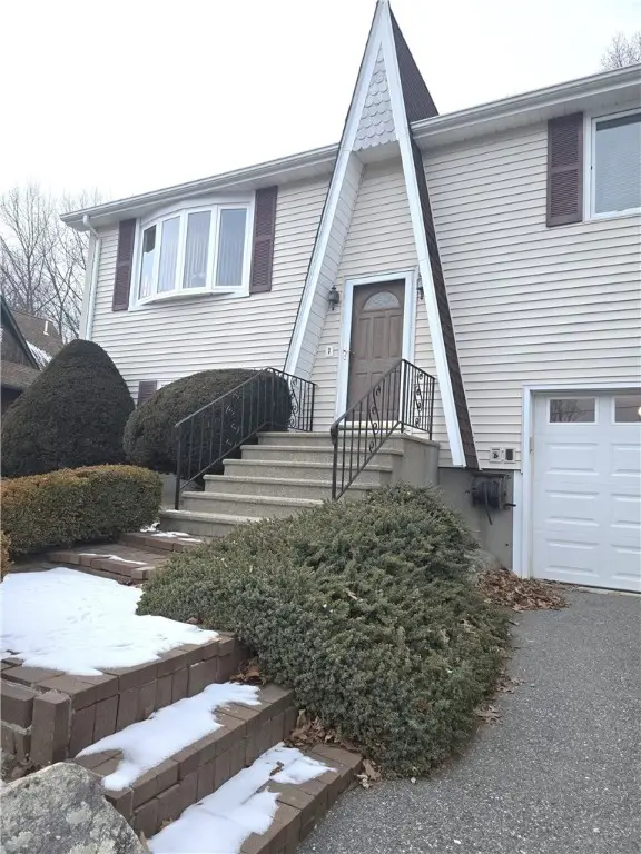 26 River Drive, Johnston, RI 02919 - Image #2