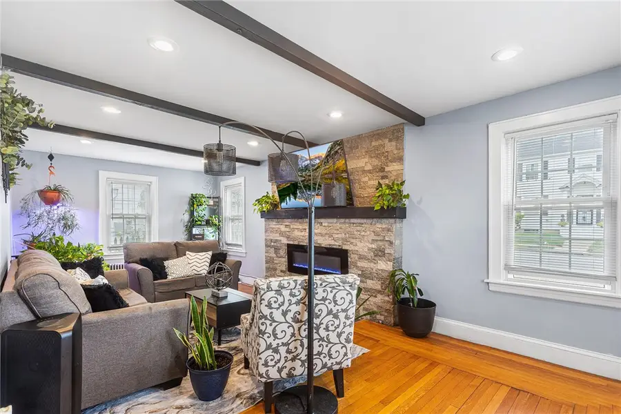 128 Elsie Street, Cranston, RI 02910 - Image #3