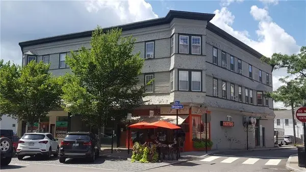 102 Broadway #2B, Newport, RI 02840