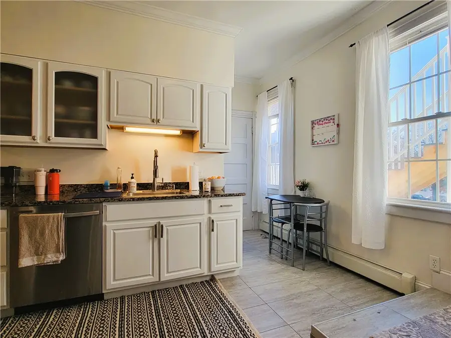 102 Broadway #2B, Newport, RI 02840 - Image #2