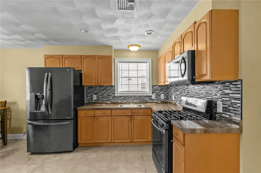 21 Steere Avenue, Providence, RI 02909 - Image #3