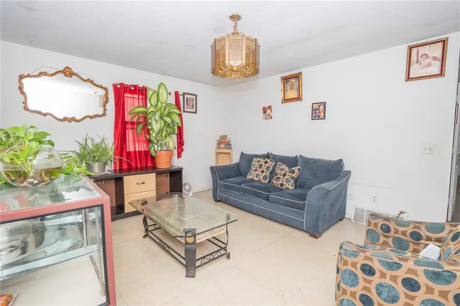 138 Oxford Street, Providence, RI 02905 - Image #3