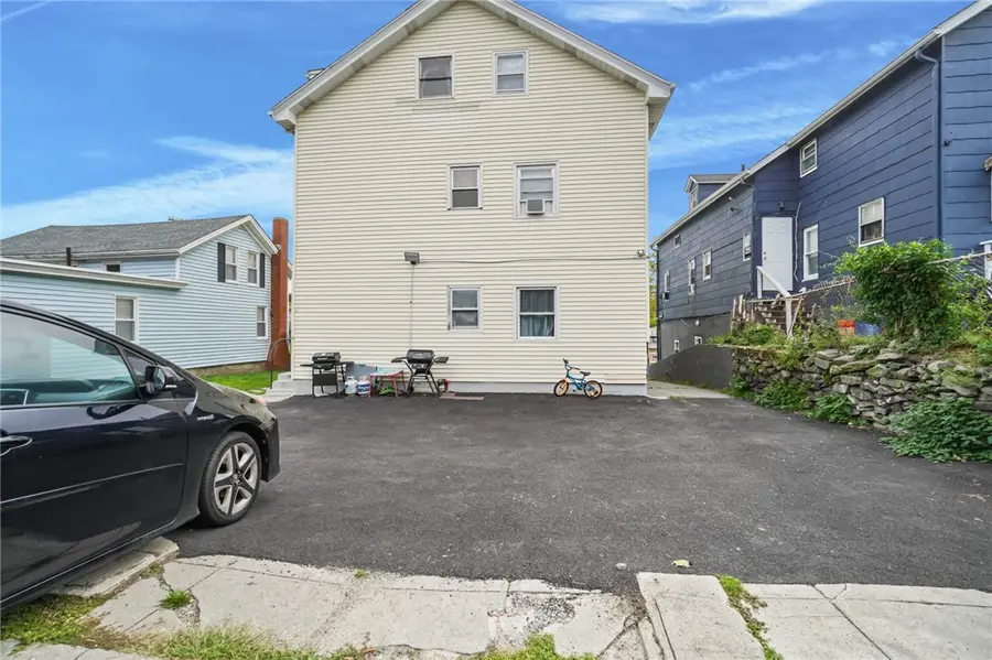 54 Jefferson Avenue, Pawtucket, RI 02860 - Image #2