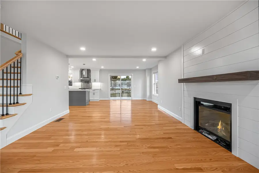 178 St. Louis Avenue, Woonsocket, RI 02895 - Image #3