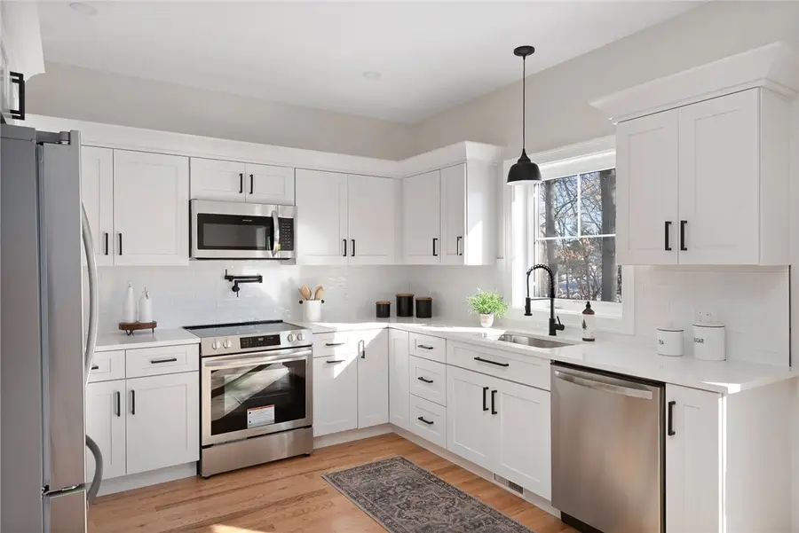 183 Midwood Street, Cranston, RI 02910 - Image #2