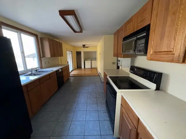 15 Plaza Drive, Riverside, RI 02915 - Image #2