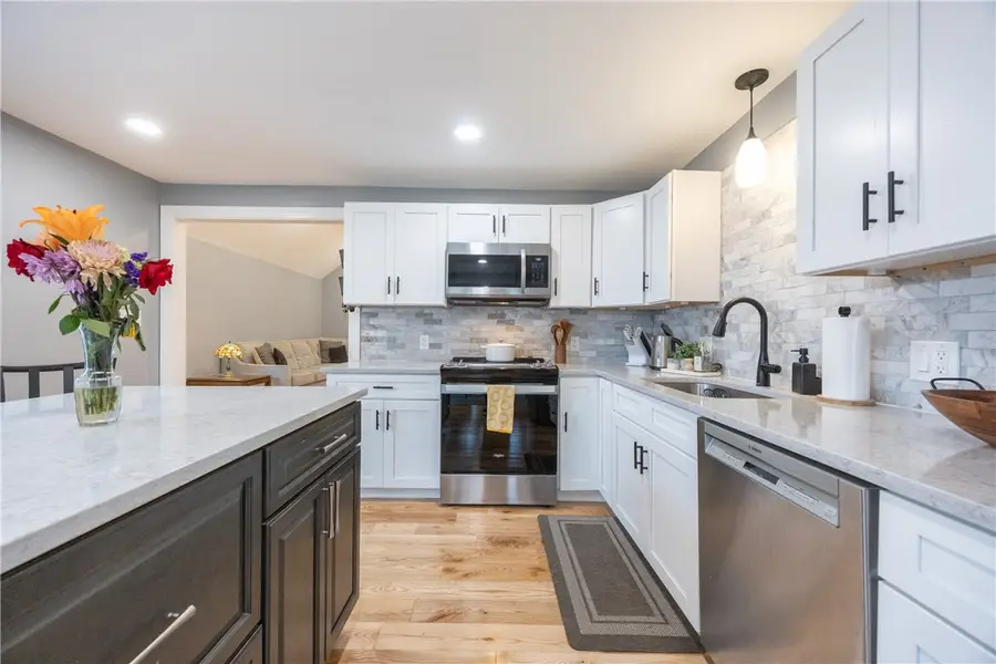 619 Armistice Boulevard, Pawtucket, RI 02861 - Image #2