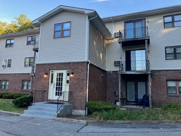 79 Ivan Street #78, North Providence, RI 02904