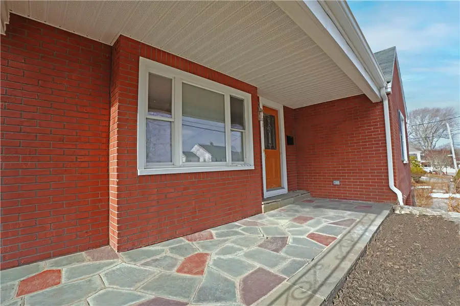 41 Pawtuxet Terrace, West Warwick, RI 02893 - Image #2